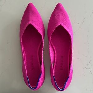 Rothy’s “the point” dragon fruit color.  Size 10. Worn 3 times